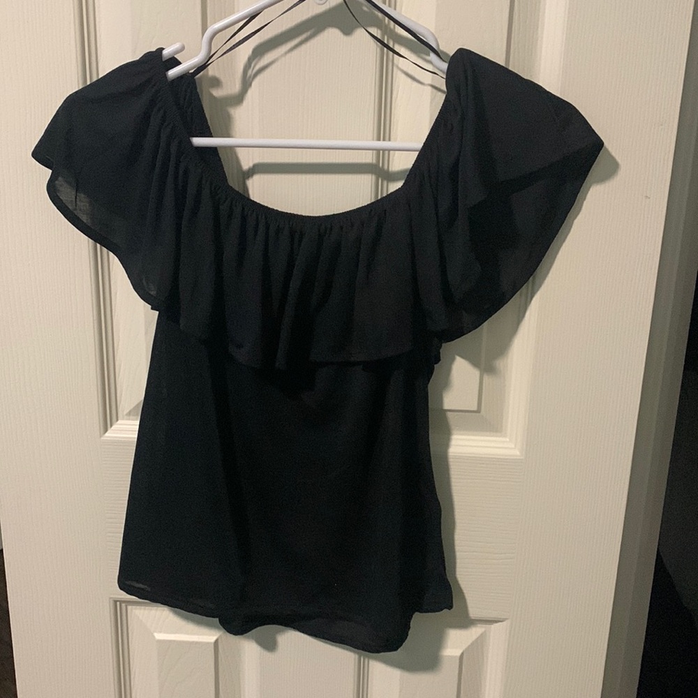 HM off the shoulder top